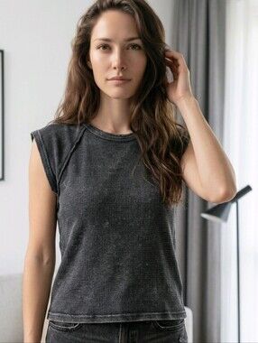 Weathered Gray Sleeveless Cropped Top Size Large